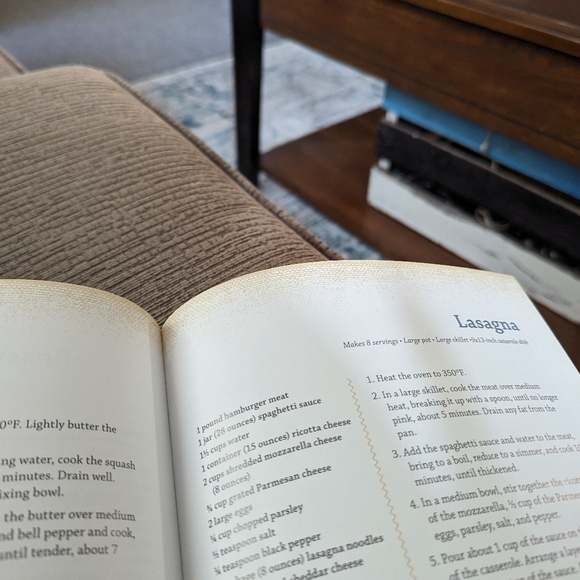 Miss Kay,s Duck Commander Kitchen . Cookbook. Duck Dynasty - Picture 6 of 8